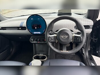 Used MINI Cooper 2024 for sale - 76086497: Photo