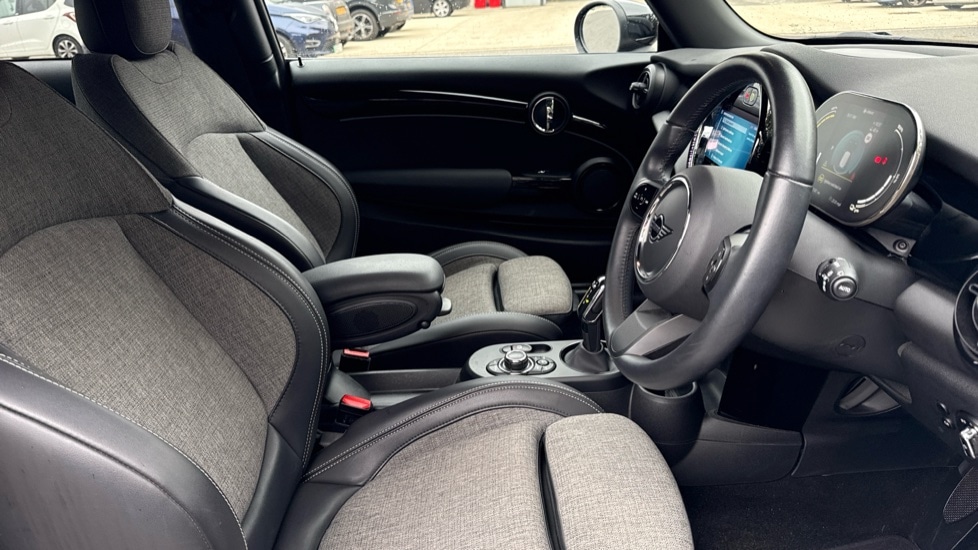 Used MINI Hatch 2022 for sale - 76176284: Photo 11