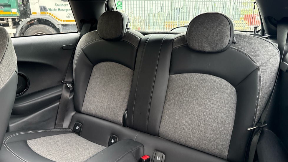 Used MINI Hatch 2022 for sale - 76176284: Photo 12