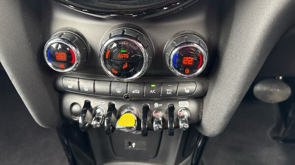 Used MINI Hatch 2022 for sale - 76176284: Photo 33