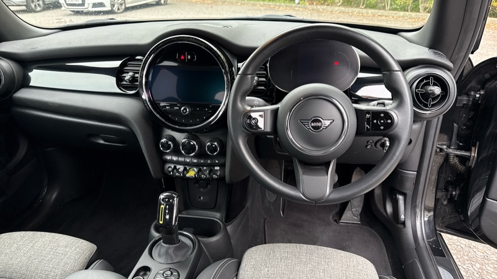 Used MINI Hatch 2022 for sale - 76176284: Photo 4