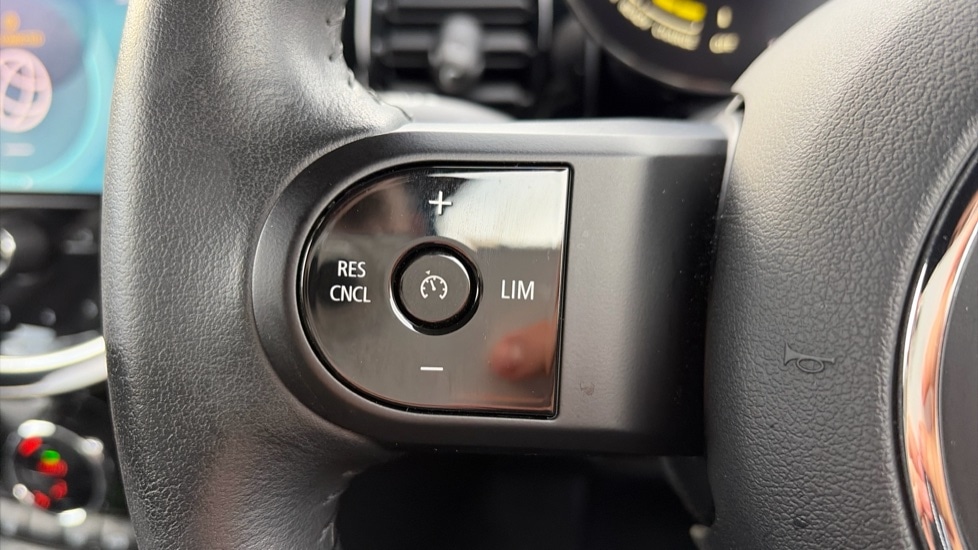 Used MINI Hatch 2022 for sale - 76873681: Photo 17