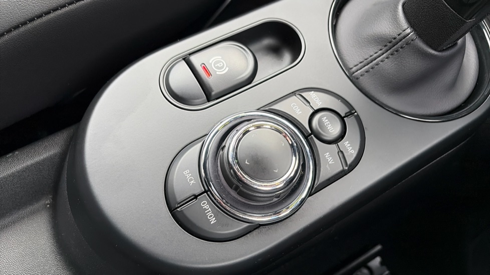 Used MINI Hatch 2022 for sale - 76873681: Photo 19