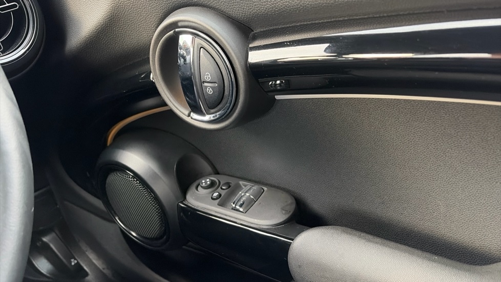 Used MINI Hatch 2022 for sale - 76873681: Photo 20