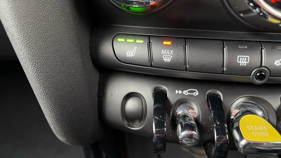 Used MINI Hatch 2022 for sale - 76873681: Photo 34