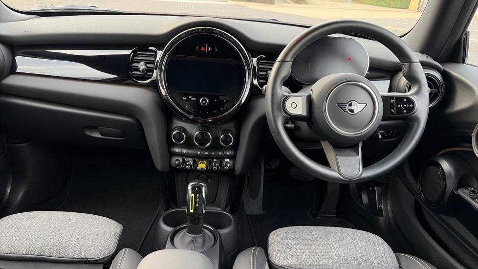 Used MINI Hatch 2022 for sale - 76873681: Photo 5