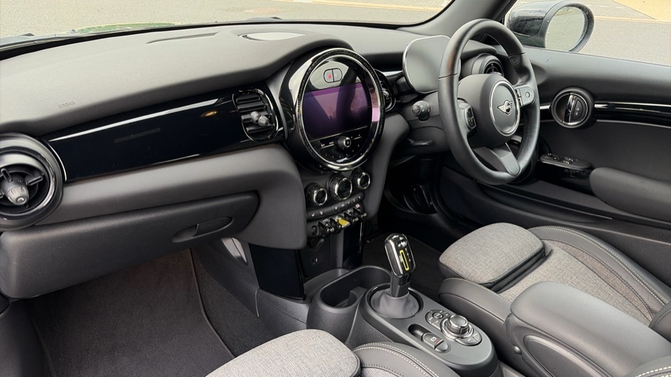 Used MINI Hatch 2022 for sale - 76873681: Photo 7