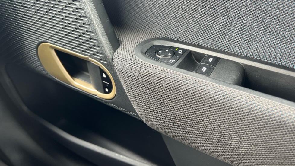 Used MINI Cooper 2024 for sale - 76869402: Photo 20