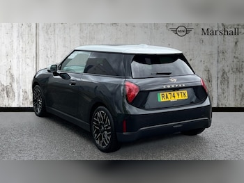 Used MINI Cooper 2025 for sale - 75472030: Photo