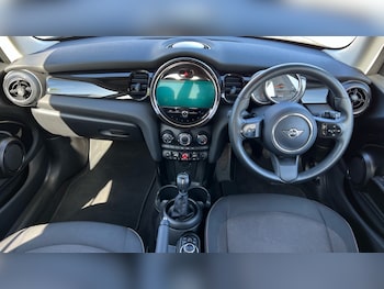 Used MINI Hatch 2021 for sale - 75472019: Photo