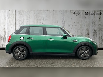 Used MINI Hatch 2022 for sale - 77050918: Photo