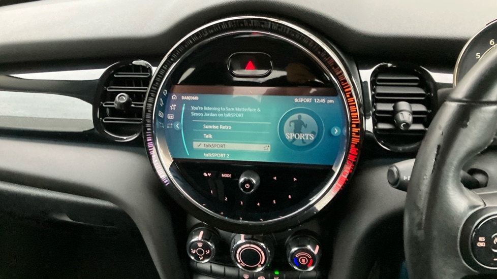 Used MINI Hatch 2022 for sale - 77050918: Photo 8