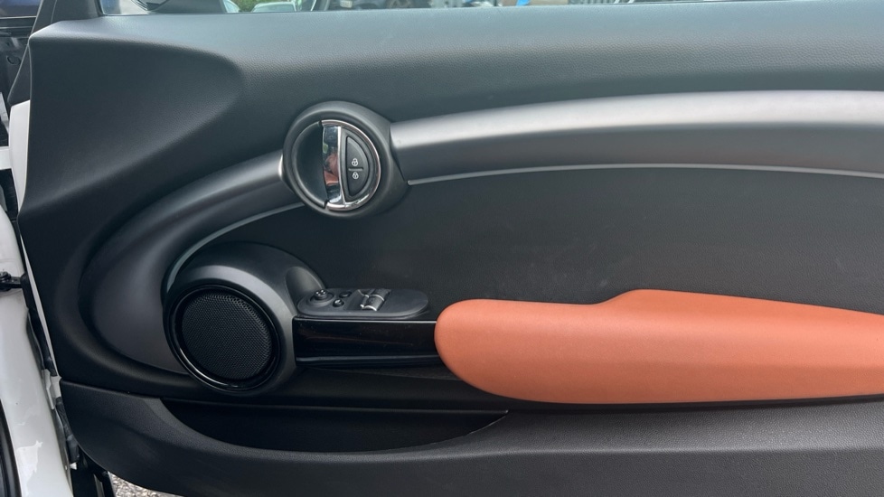 Used MINI Cooper 2023 for sale - 77082494: Photo 32