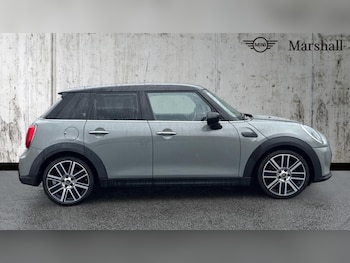 Used MINI Hatch 2022 for sale - 75943064: Photo