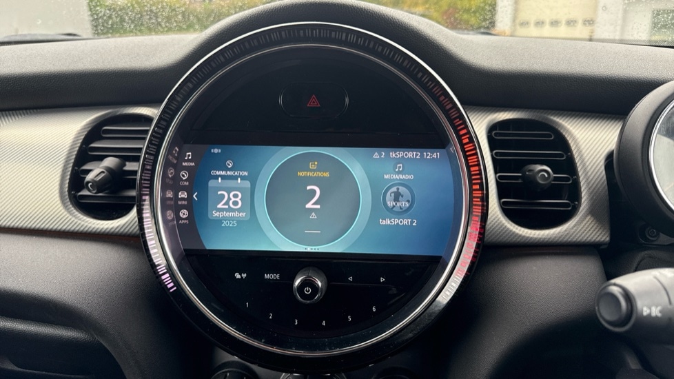 Used MINI Hatch 2022 for sale - 75943064: Photo 8