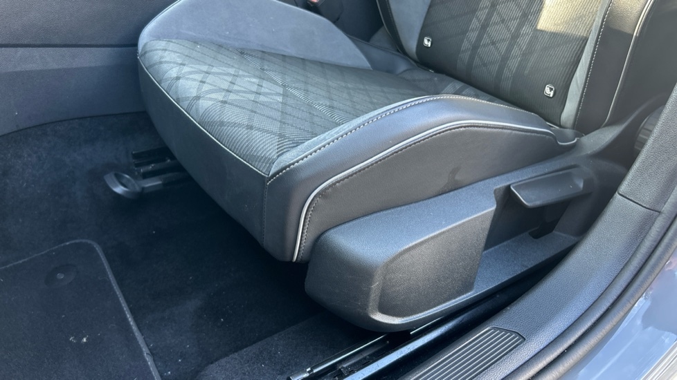 Used Volkswagen Golf 2022 for sale - 76696544: Photo 31