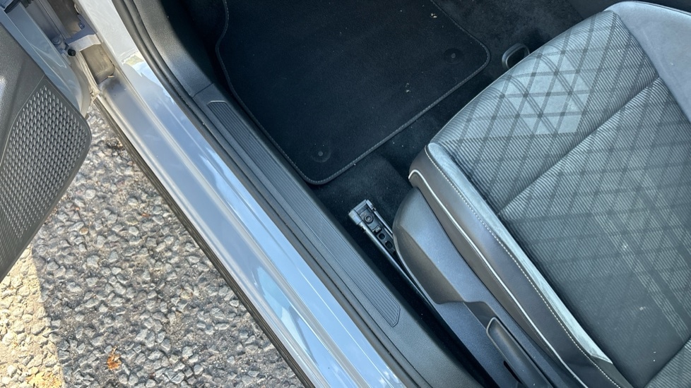 Used Volkswagen Golf 2022 for sale - 76696544: Photo 36