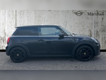 Used MINI Hatch 2024 for sale - 76289932: Photo