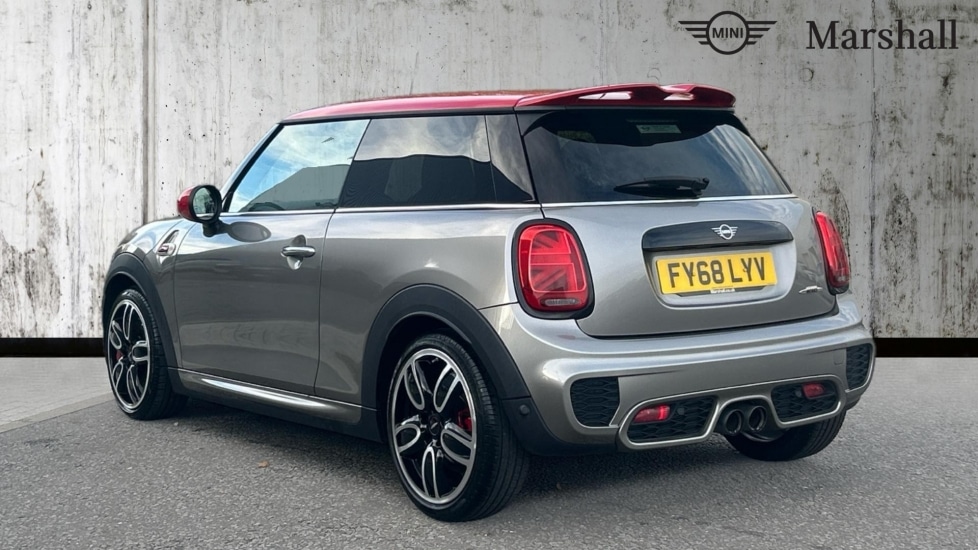 Used MINI Hatch 2018 for sale - 76593717: Photo 2