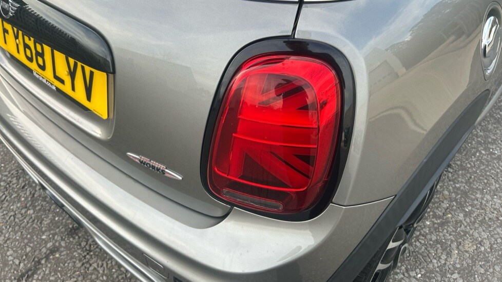 Used MINI Hatch 2018 for sale - 76593717: Photo 29