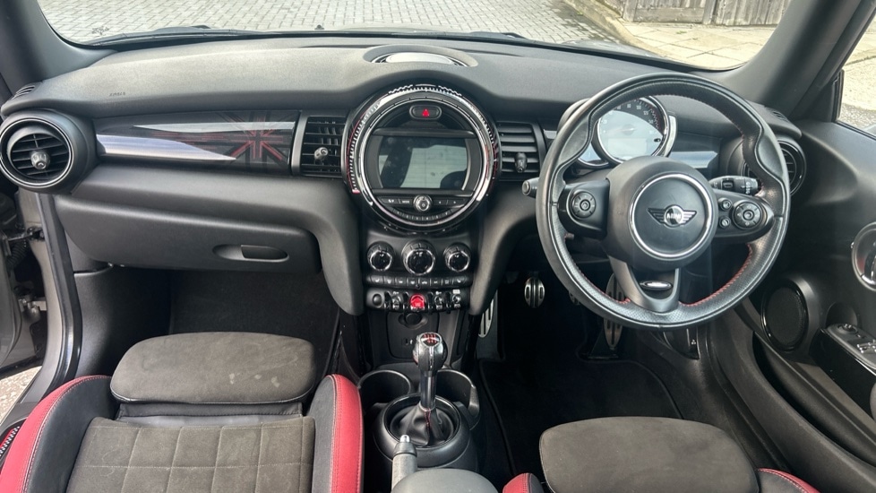 Used MINI Hatch 2018 for sale - 76593717: Photo 4