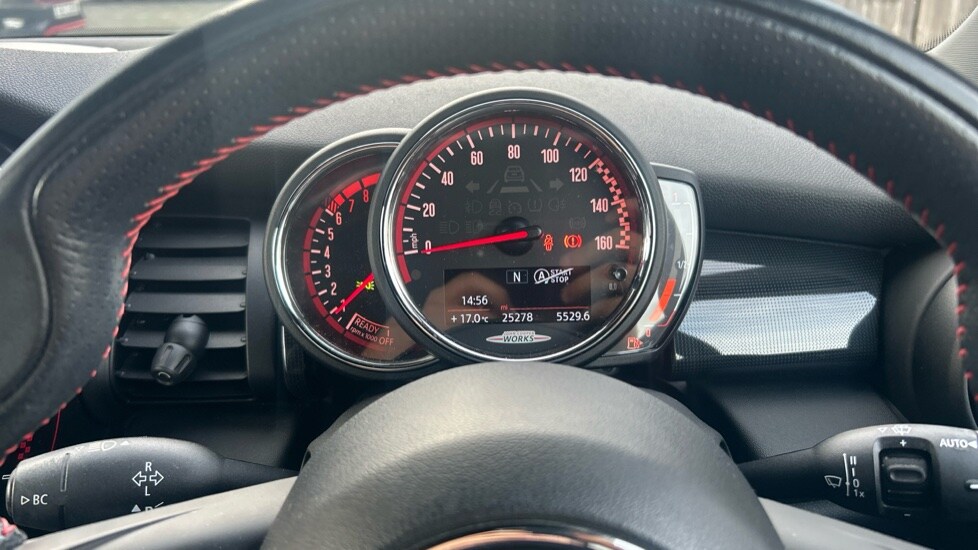 Used MINI Hatch 2018 for sale - 76593717: Photo 9