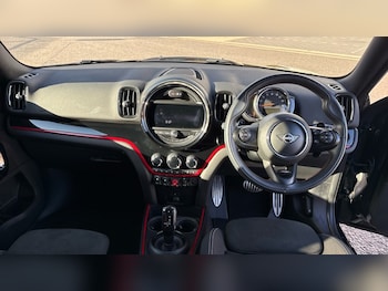 Used MINI Countryman 2019 for sale - 76438115: Photo