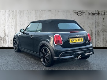 Used MINI Convertible 2023 for sale - 76321915: Photo
