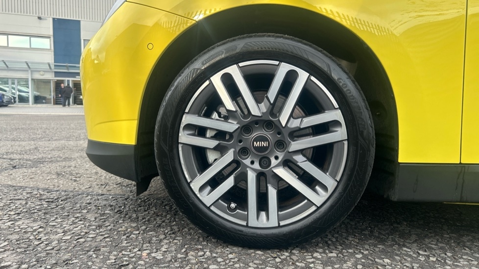 Used MINI Cooper 2024 for sale - 76872510: Photo 25