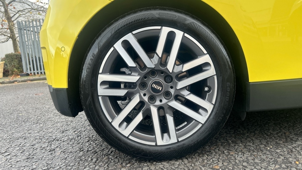 Used MINI Cooper 2024 for sale - 76872510: Photo 27