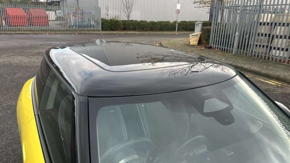 Used MINI Cooper 2024 for sale - 76872510: Photo 28