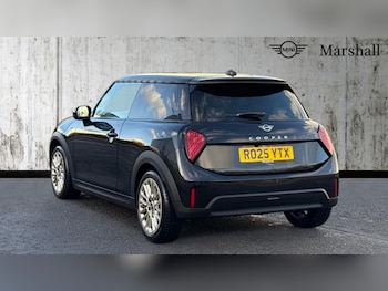 Used MINI Cooper 2025 for sale - 76966733: Photo