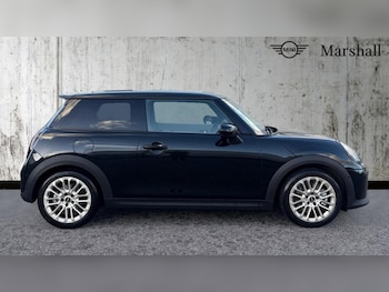 Used MINI Cooper 2025 for sale - 76966733: Photo