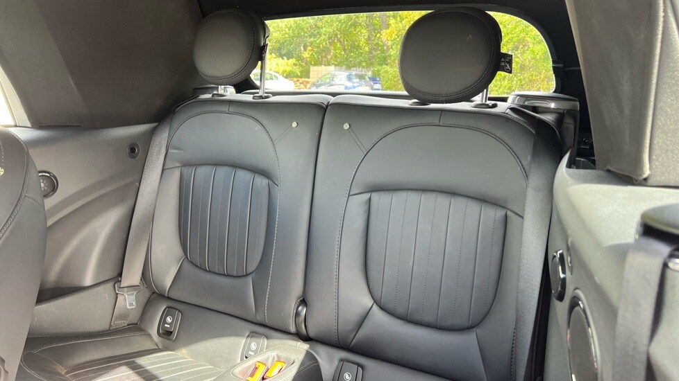Used MINI Convertible 2022 for sale - 75751154: Photo 12