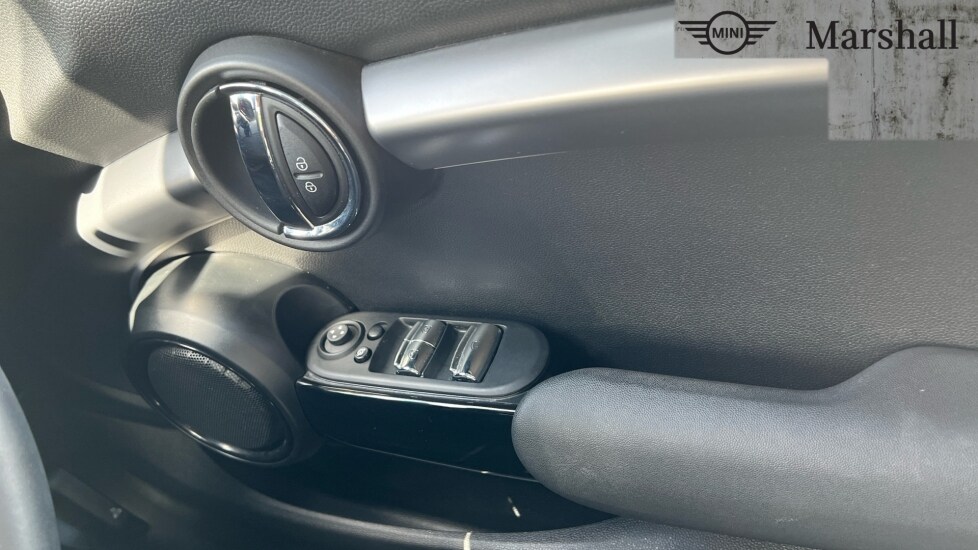 Used MINI Convertible 2022 for sale - 75751154: Photo 20