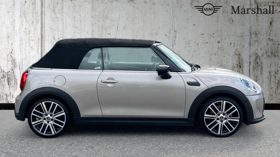 Used MINI Convertible 2022 for sale - 75751154: Photo 3