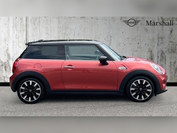 Used MINI Hatch 2021 for sale - 75472016: Photo