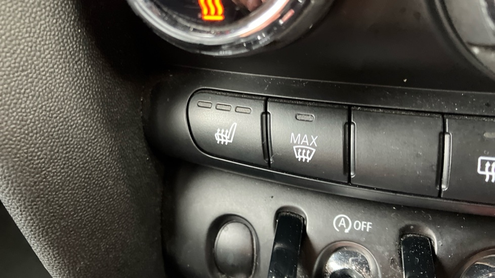 Used MINI Hatch 2023 for sale - 76872185: Photo 33