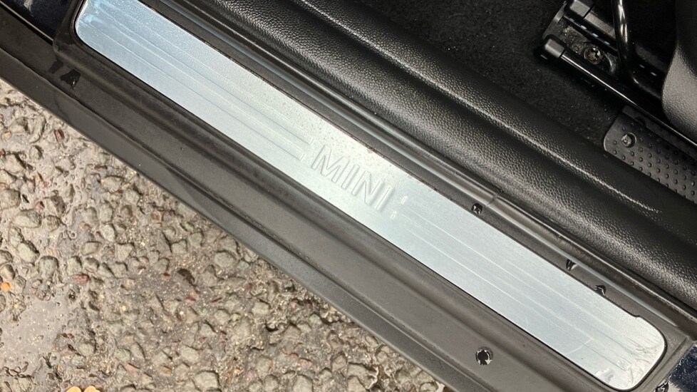 Used MINI Hatch 2023 for sale - 76872185: Photo 36