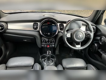 Used MINI Hatch 2023 for sale - 76872185: Photo