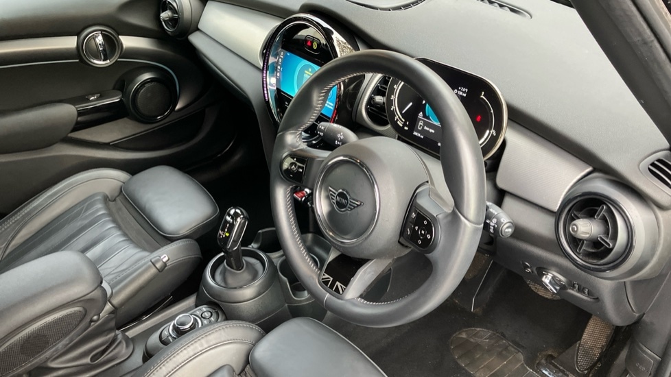 Used MINI Hatch 2023 for sale - 76872185: Photo 6