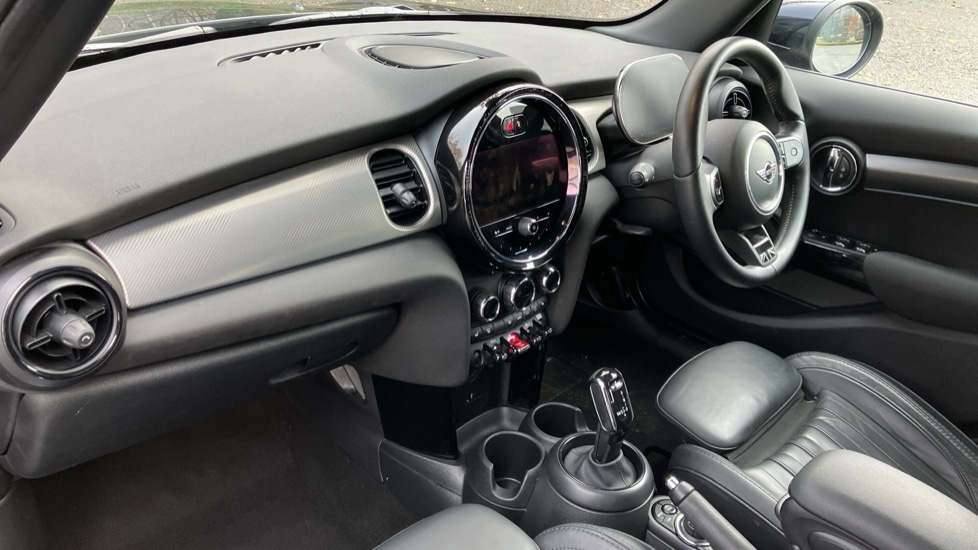 Used MINI Hatch 2023 for sale - 76872185: Photo 7