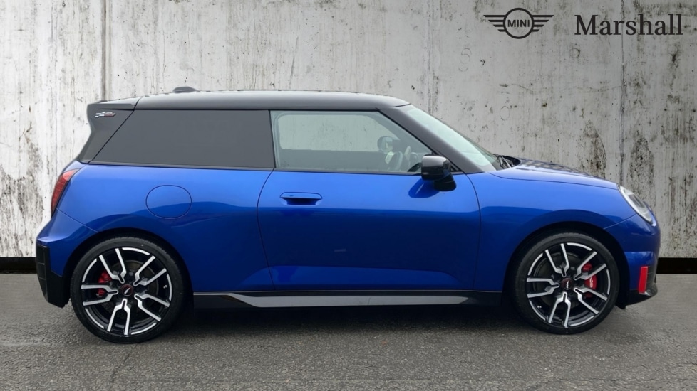 Used MINI Cooper 2025 for sale - 76966696: Photo 3