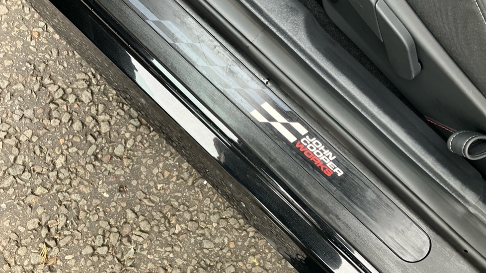 Used MINI Cooper 2025 for sale - 76966696: Photo 36