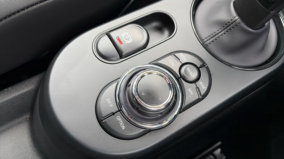 Used MINI Hatch 2022 for sale - 76586811: Photo 19