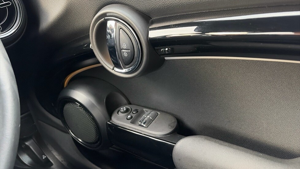 Used MINI Hatch 2022 for sale - 76586811: Photo 20