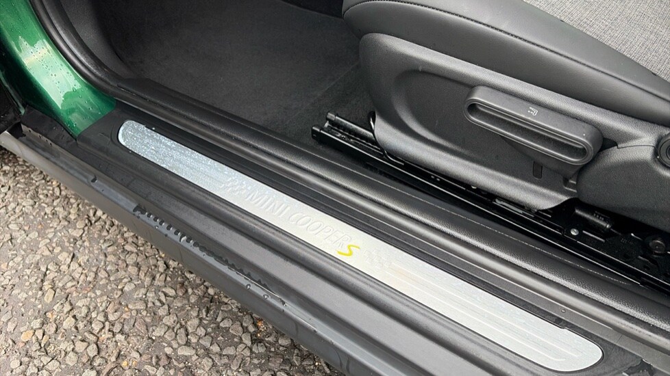 Used MINI Hatch 2022 for sale - 76586811: Photo 37