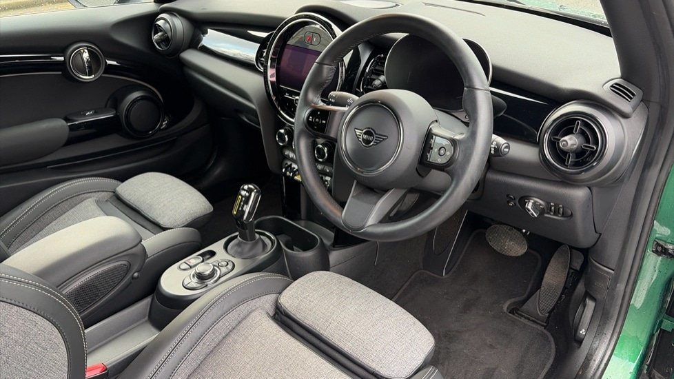 Used MINI Hatch 2022 for sale - 76586811: Photo 6