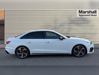 Used Audi A4 2022 for sale - 76130698: Photo 2