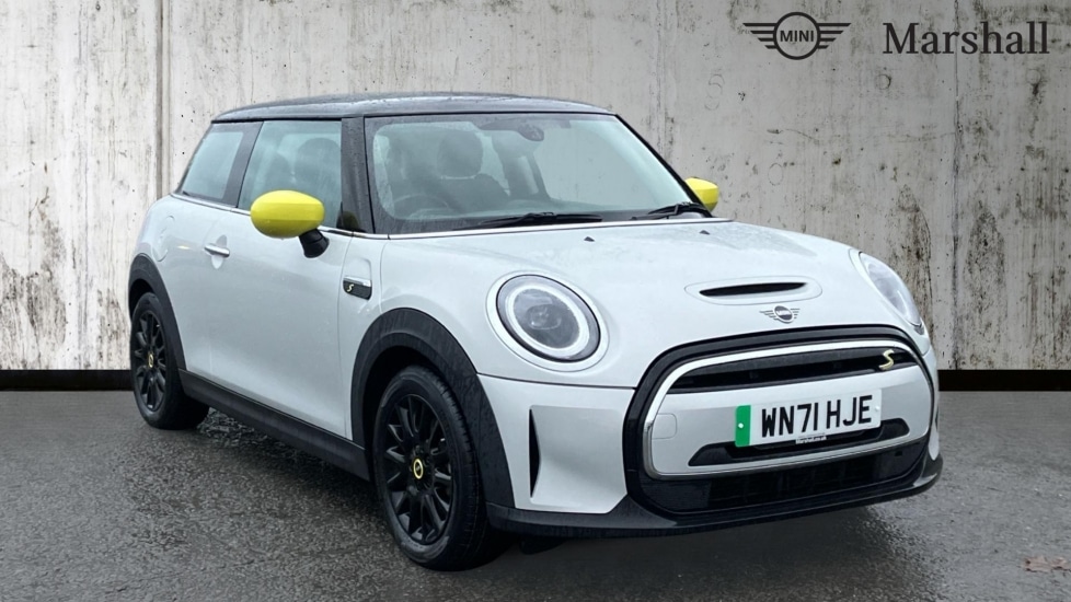 Used MINI Hatch 2021 for sale - 76874722: Photo 1